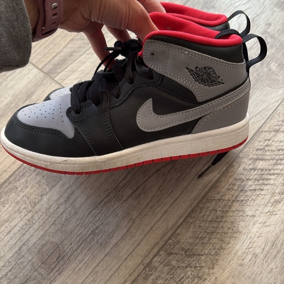 Jordan Kids Hightop Sneakers - Picture 5 of 5